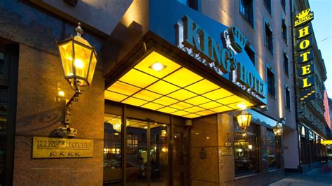 kings hotel first class